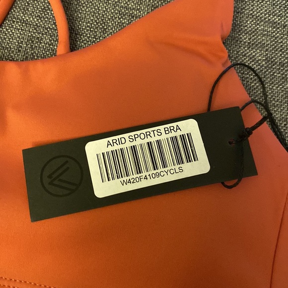 SAVVI ARID Small Canyon Clay Scoop Neck Criss Cross Back Sports Bra - Picture 6 of 8